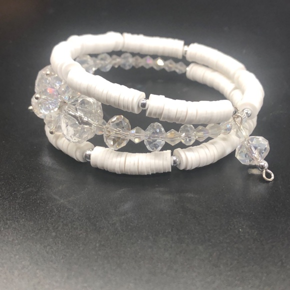 Hand Crafted Multi Clay Beads & Clear Crystals Coil Memory Wire Strand Bracelet - Picture 14 of 14